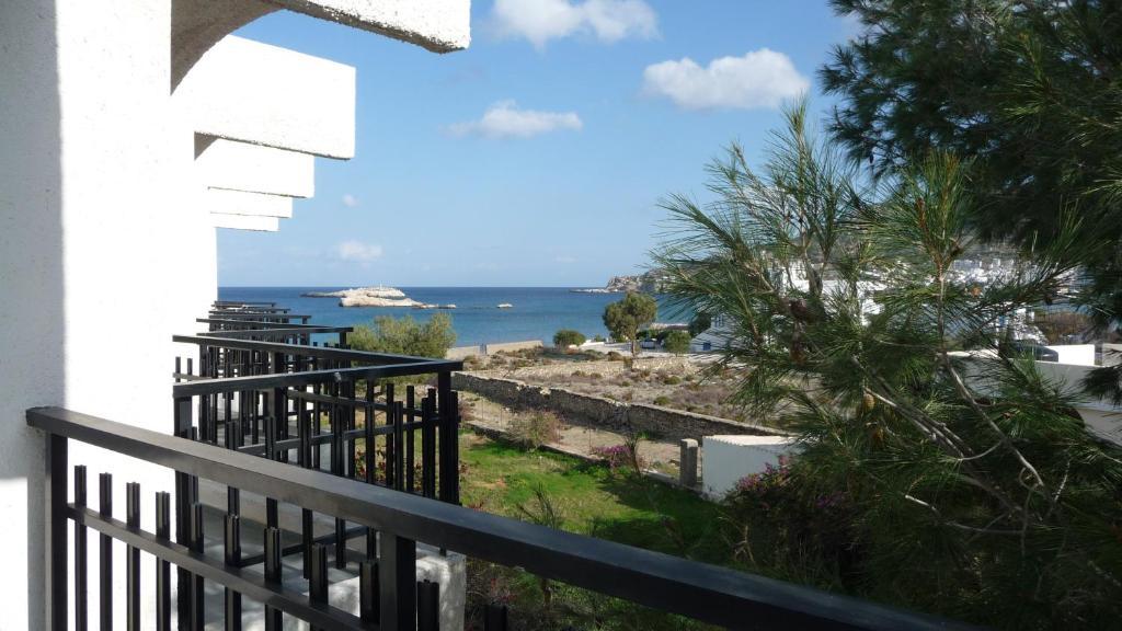 Lymiatis Beach Hotel 卡尔帕索斯 客房 照片