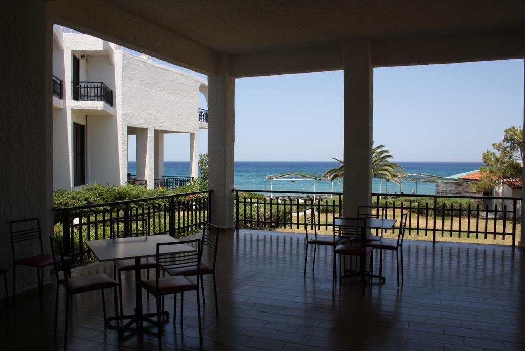 Lymiatis Beach Hotel 卡尔帕索斯 外观 照片