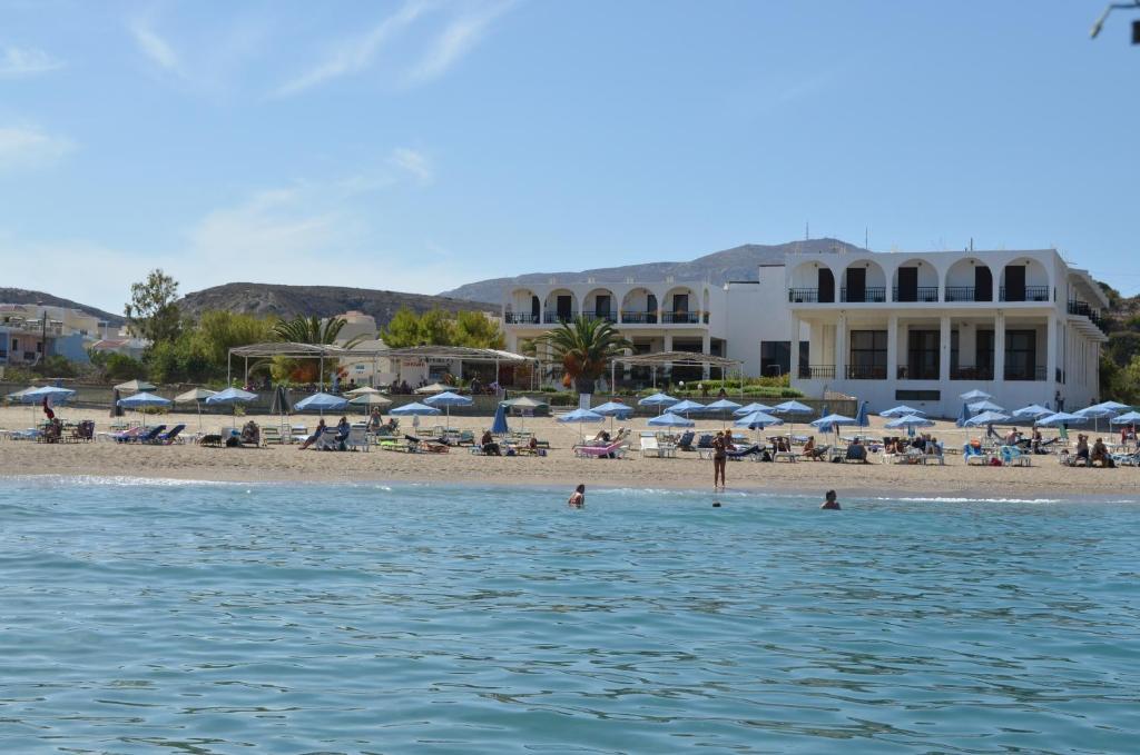 Lymiatis Beach Hotel 卡尔帕索斯 外观 照片